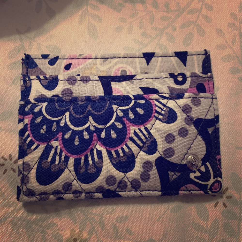 Vera Bradley cardholder💜🤍